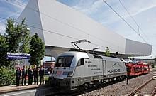 Zur Inbetriebnahme der S-Bahn-Station Neuwirtshaus/Porscheplatz. Foto: Auto-Reporter/Porsche